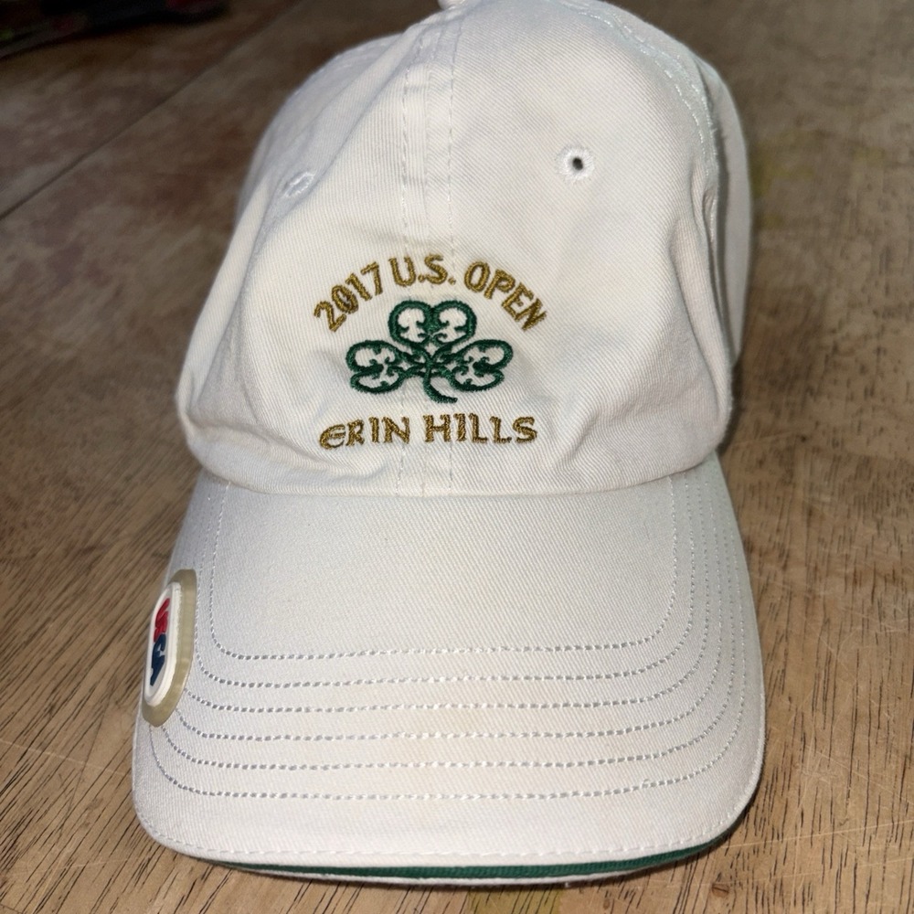 2017 US Open Erin Hills USGA Adjustable Golf Hat White Ball Marker Brooks Koepka